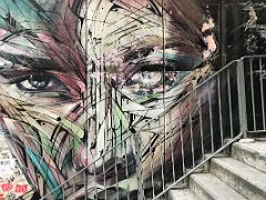 23 Hopare (Alexandre Monteiro) - womans face street art Hong Kong